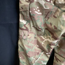 Charger l&#39;image dans la galerie, Genuine British Army MTP Windproof Combat Trousers Super Grade - Size 90/96/112 - The Militaria Shop
