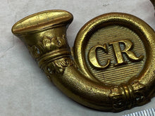 Lade das Bild in den Galerie-Viewer, Original British Army VICTORIAN CR Carlow Rangers Cap Badge
