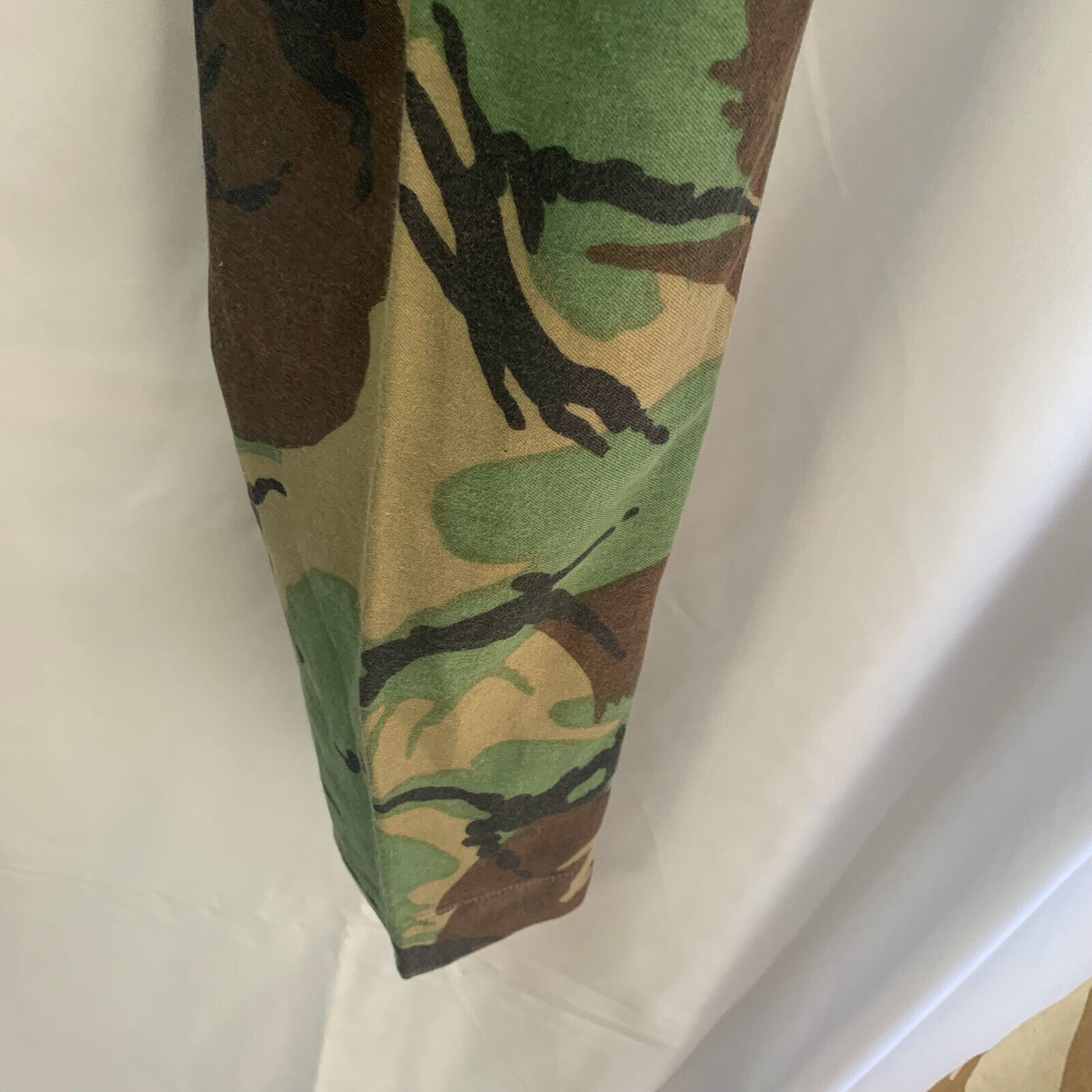 Genuine British Army 68 Pattern DPM Jungle Camouflaged Trousers - Size 29" Waist - The Militaria Shop