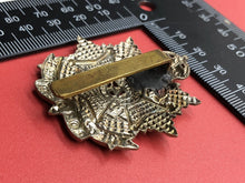 Load image into Gallery viewer, Original WW2 British Army Border Regiment Cap Badge
