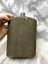 Charger l&#39;image dans la galerie, Original WW2 British Army Soldiers Felt Covered Water Bottle
