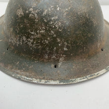 Charger l&#39;image dans la galerie, Original WW2 British Army Mk2 Combat Brodie Helmet - South African Made
