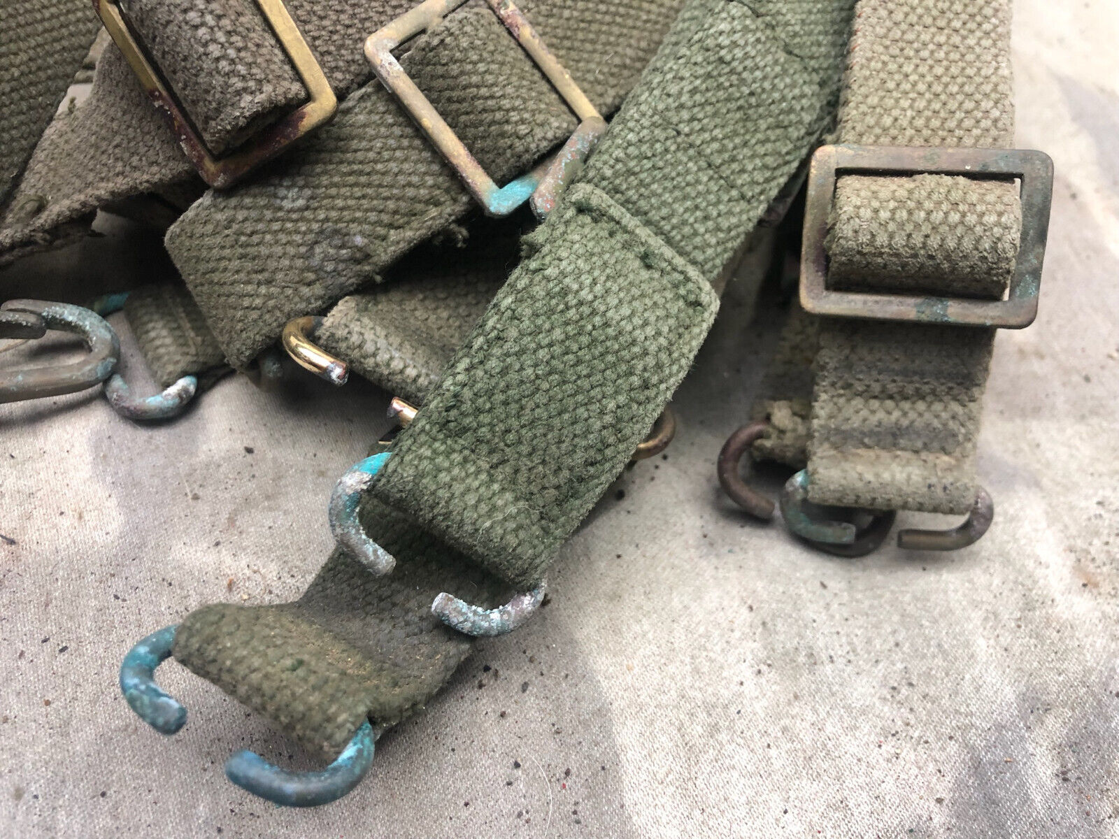 Genuine British Army Sten / Sterling Sling - 37 Patt WW2 Onwards - Used Original - The Militaria Shop