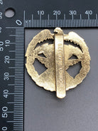 Vintage Kuwait Armed Forces Cap Badge - The Militaria Shop