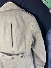 Load image into Gallery viewer, Original WW2 British Army Officers Light Infantry Greatcoat - 1939 - 36&quot; Chest
