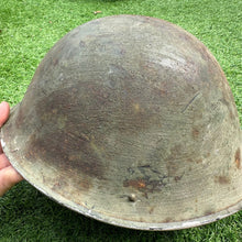 Lade das Bild in den Galerie-Viewer, Genuine British Army Mk4 Combat Turtle Helmet &amp; Liner - Untouched Original
