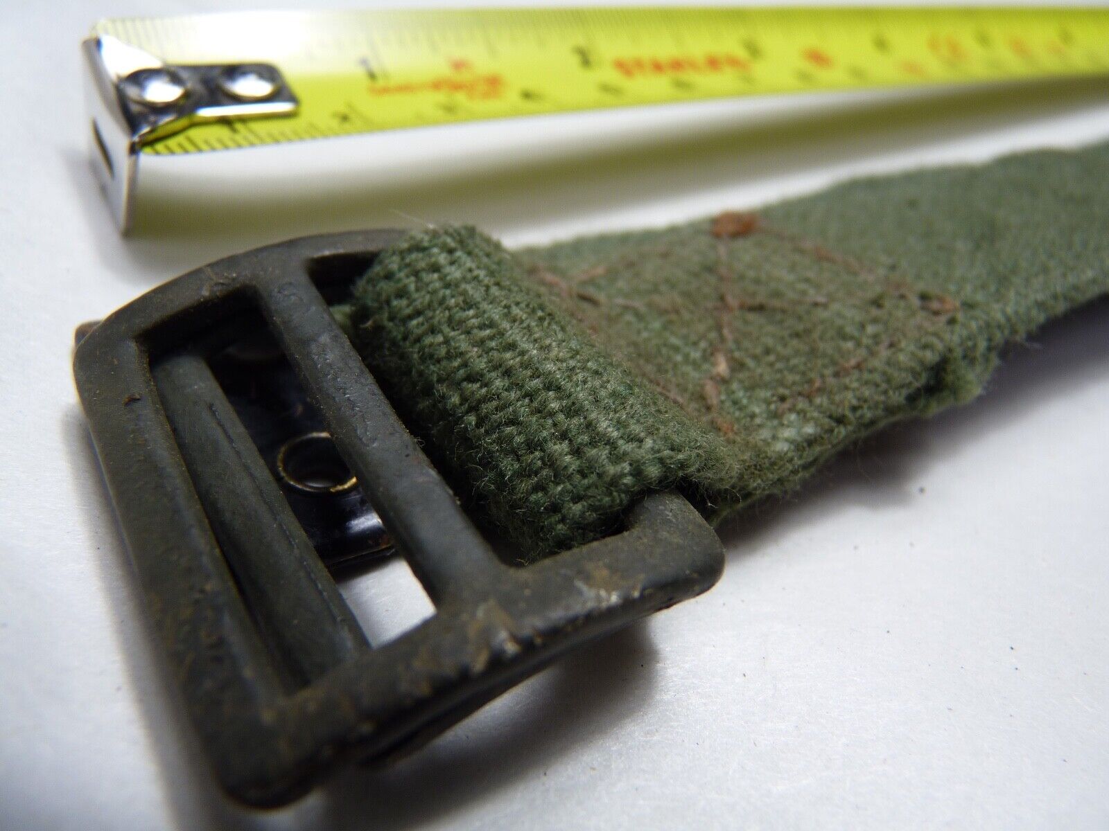 Original WW2 British Army 44 Pattern Shoulder / Extended Equipment Strap - 1945 - The Militaria Shop