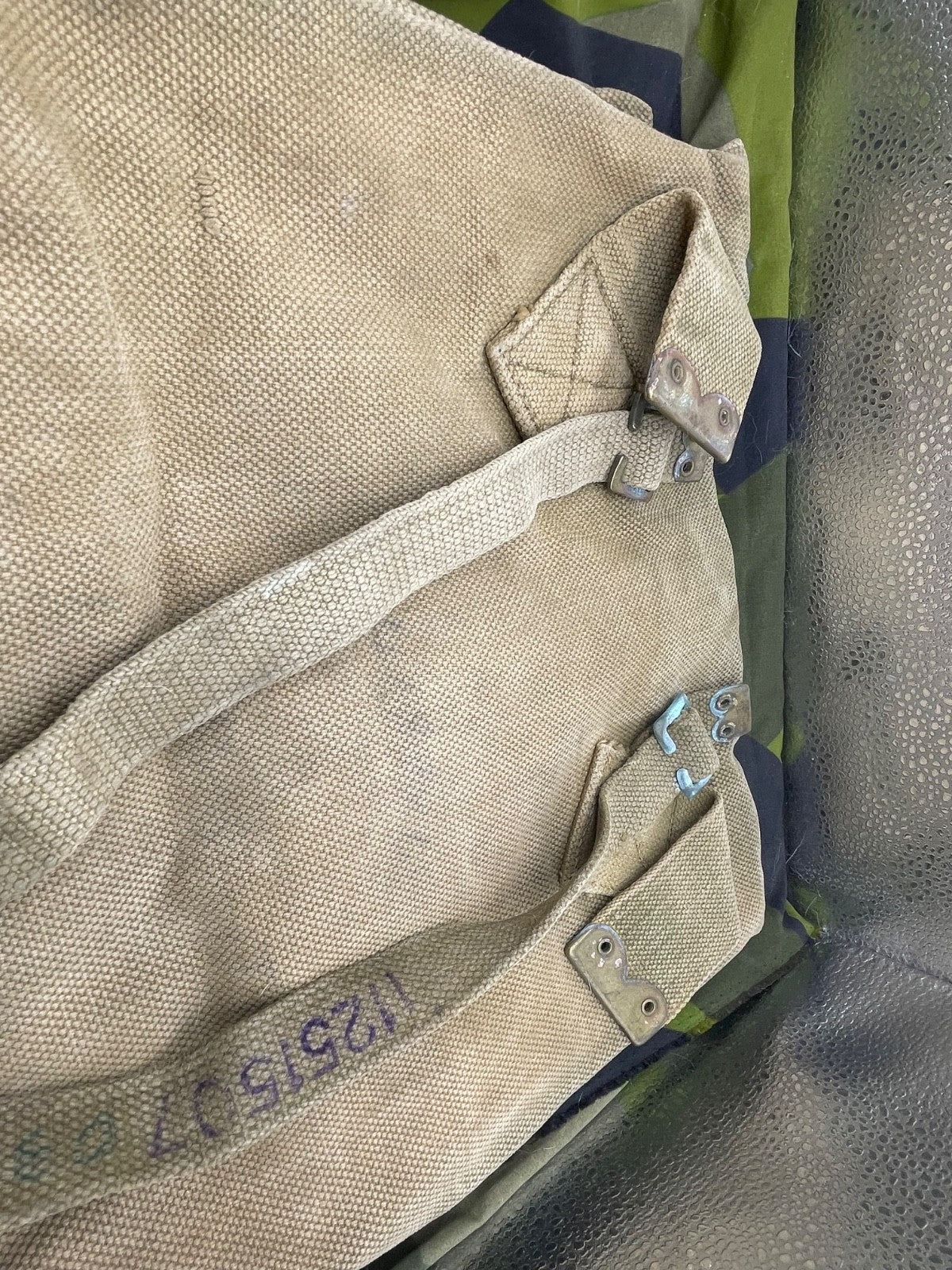 Original WW2 British Army Officer's 37 Pattern Large Pack with Carrying Handle - The Militaria Shop