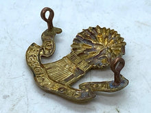 Charger l&#39;image dans la galerie, British Army WW1 Lothains &amp; Border Horse Yeomanry Cap Badge
