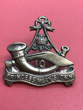 Lade das Bild in den Galerie-Viewer, Original WW2 British Army 10th Princess Mary&#39;s Own Gurkha Rifles Cap Badge
