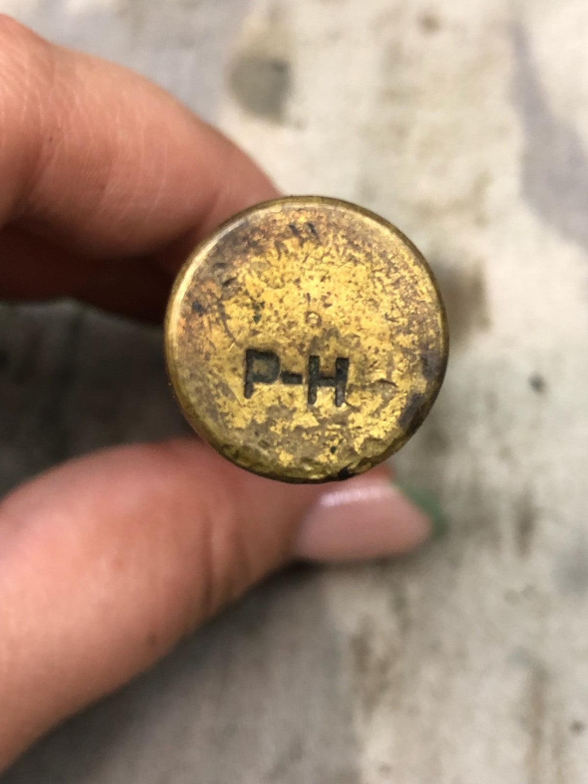 Original WW1 British Army SMLE Enfield Brass Oil Bottle - P-H Maker Marked - The Militaria Shop
