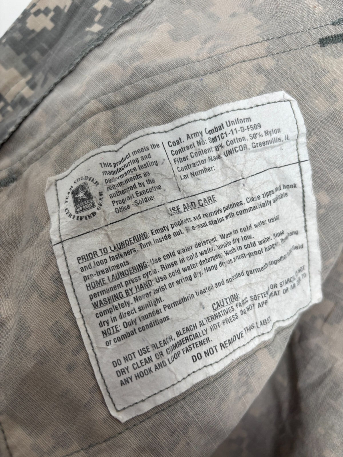 Surplus US Army ACU Combat Uniform Jacket -Size Small-XShort - The Militaria Shop