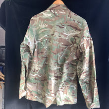 Load image into Gallery viewer, Genuine British Army Warm Weather Combat Jacket MTP Camouflage - 190/96
