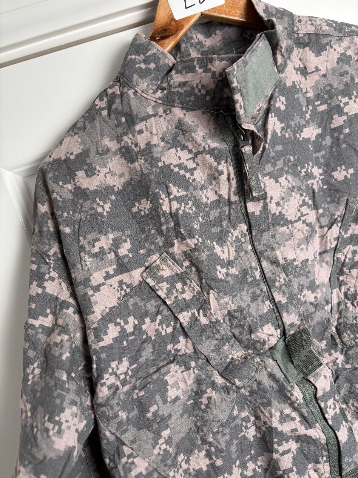 Surplus US Army ACU Combat Uniform Jacket-Large Regular - The Militaria Shop