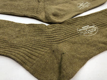 Load image into Gallery viewer, Original WW2 Era British Army Officers Khakli Woolen Socks NEW OLD STOCK Size 8
