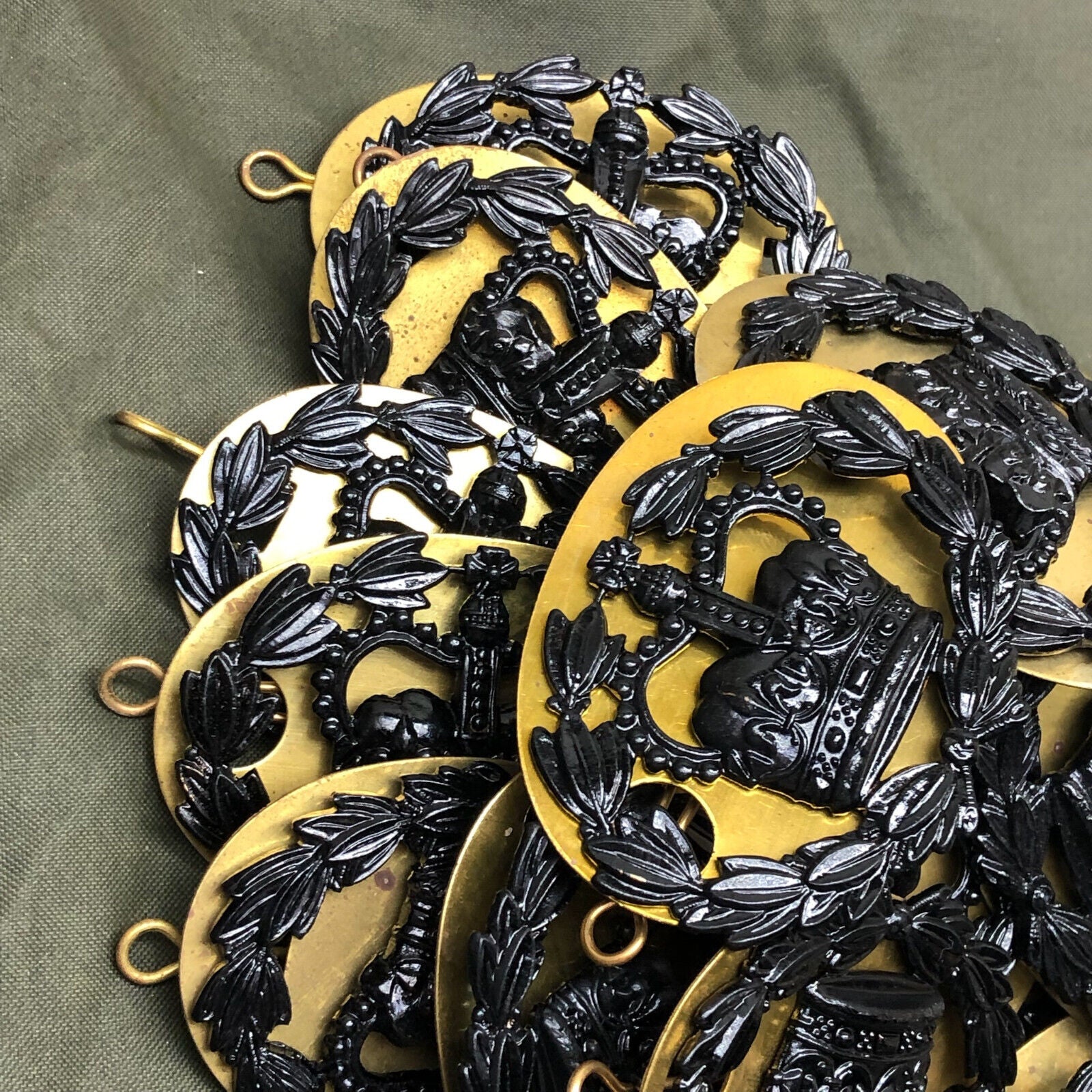 Genuine British Army RQMS Crown in Wreath Black Wrist Arm Rank Badge - The Militaria Shop