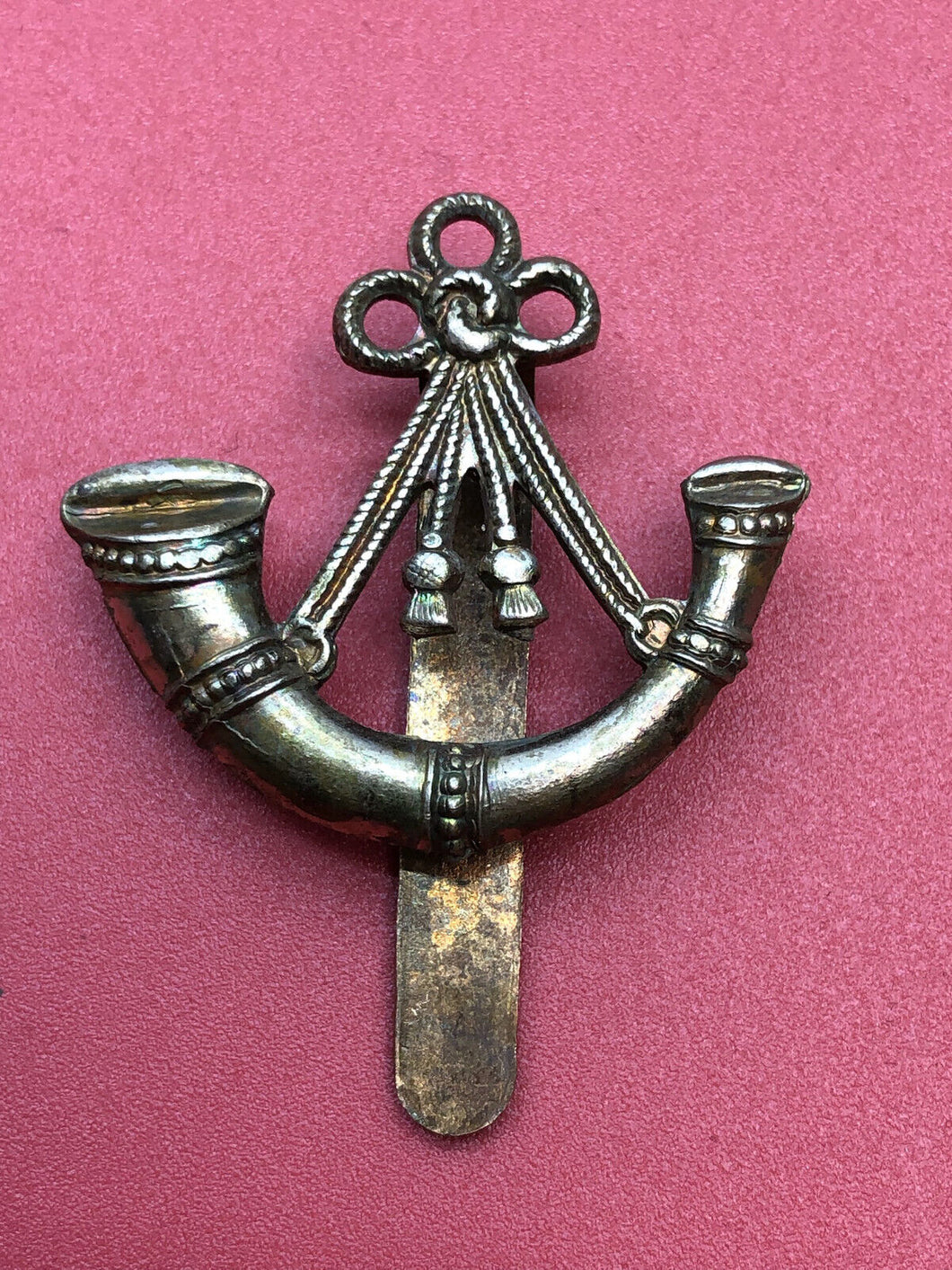 Original WW2 British Army Oxfordshire & Buckinghamshire Light Infantry Cap Badge