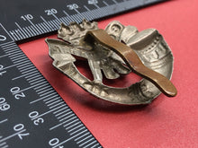 Load image into Gallery viewer, Original WW1/WW2 British Army Cornwall Light Infantry Cap Badge
