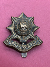 Load image into Gallery viewer, Original WW1 British Army Cap Badge - Worcestershire Regiment
