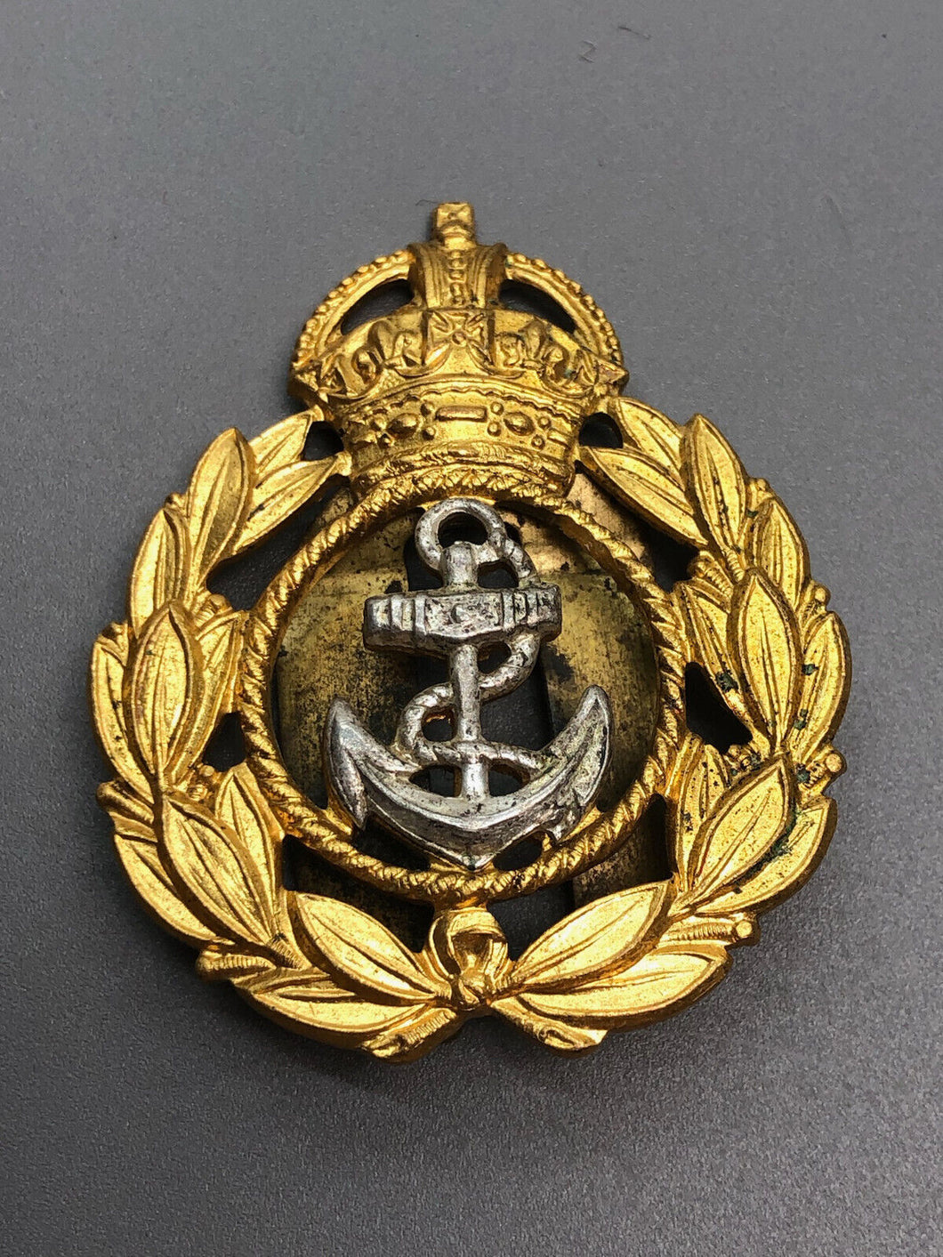 Original WW2 British Royal Navy Chief Petty Officer's Cap Badge