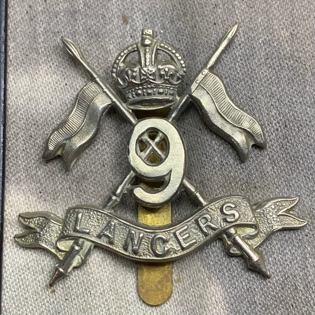 Original WW2 British Army 9th Queen's Royal Lancers Cap Badge