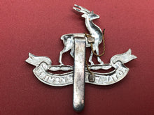 Load image into Gallery viewer, British Army WW1 Royal Warwickshire Regiment Cap Badge
