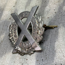 Load image into Gallery viewer, Original WW2 British Army Scottish Horse Regiment Cap Badge
