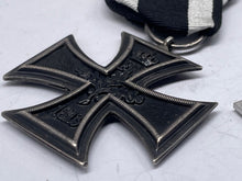 Lade das Bild in den Galerie-Viewer, Image #4
