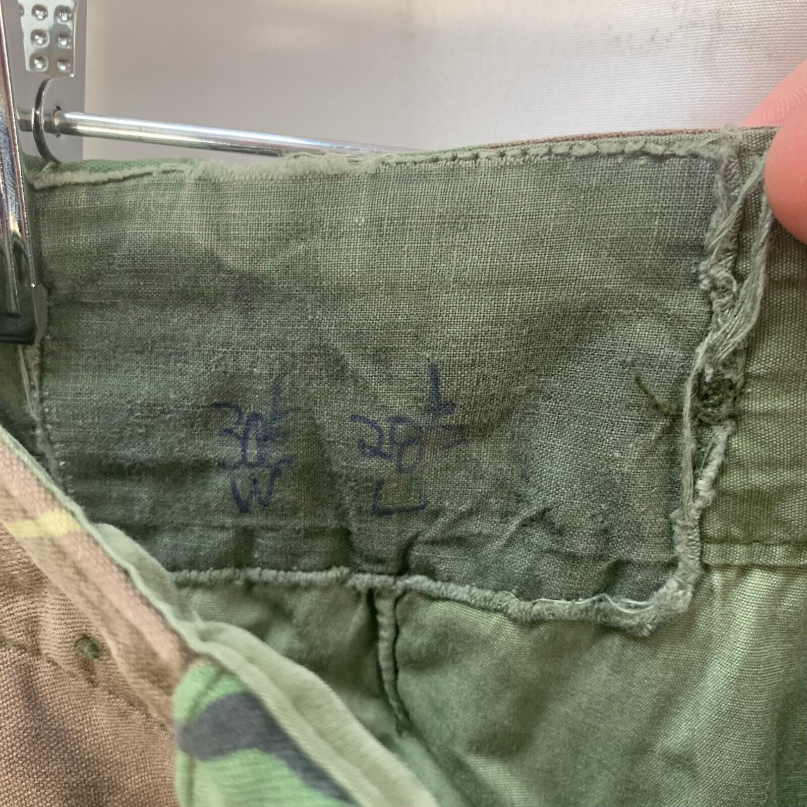 Genuine British Army 68 Pattern DPM Jungle Camouflaged Trousers - Size 30" Waist - The Militaria Shop