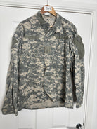 Surplus US Army ACU Combat Uniform Jacket -Size Medium-Regular - The Militaria Shop