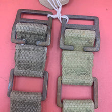 Charger l&#39;image dans la galerie, Original WW2 British Army 37 Pattern Webbing Brace Adaptors Pair
