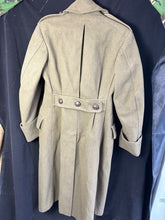 Load image into Gallery viewer, Original WW2 British Army Officers Private Purchase Greatcoat - 38&quot; Chest
