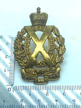 Charger l&#39;image dans la galerie, Original British Army Pre WW1 Scottish Horse Cap Badge
