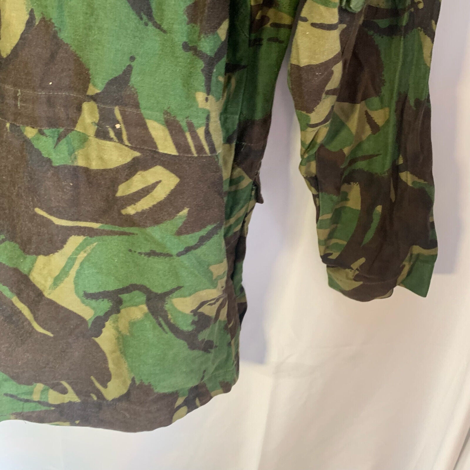 Genuine British Army Jungle DPM Camouflage Combat Jacket - Size 170/96 - The Militaria Shop