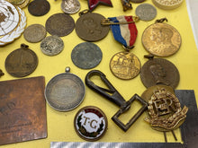 Charger l&#39;image dans la galerie, Interesting Assortment of Medals, Medallions, Badges and Coins etc - Job Lot
