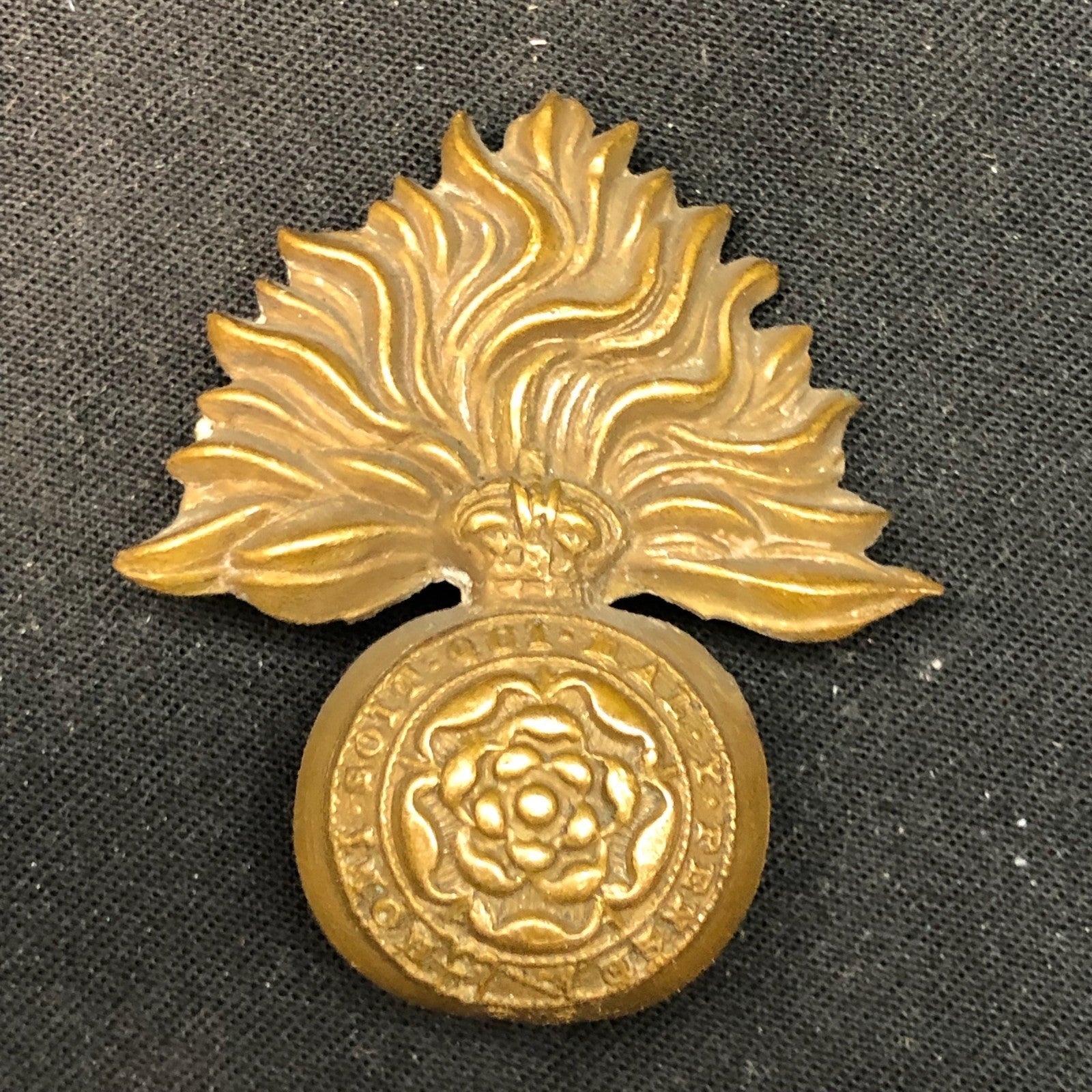 Original WW2 British Army Cap Badge - Royal Fusiliers - The Militaria Shop