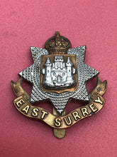 Charger l&#39;image dans la galerie, Original WW2 British Army Easy Surrey Regiment Cap Badge
