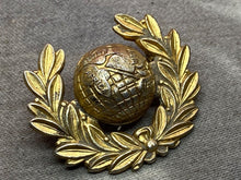 Load image into Gallery viewer, Original WW1 / WW2 British Army Royal Marines Collar Badge
