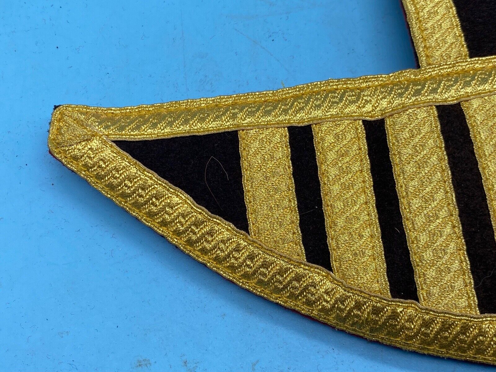 Original Single British Army Grenadier Guards Bandsman's Epaulette / Wing - The Militaria Shop