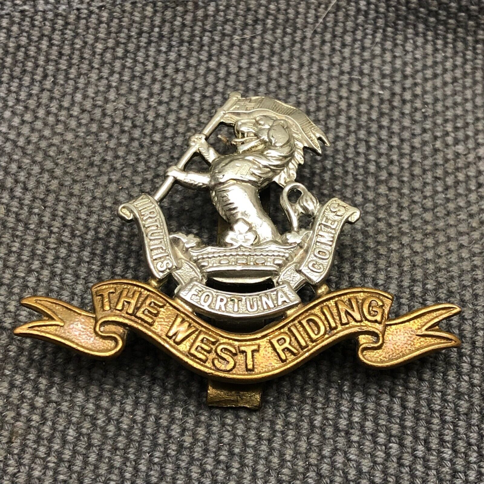 Original WW2 British Army Cap Badge - The West Riding Regiment - The Militaria Shop