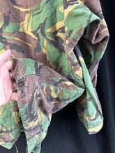 Load image into Gallery viewer, Original British Army 1968 68 Pattern DPM Combat Jacket Smock - 42&quot; Chest
