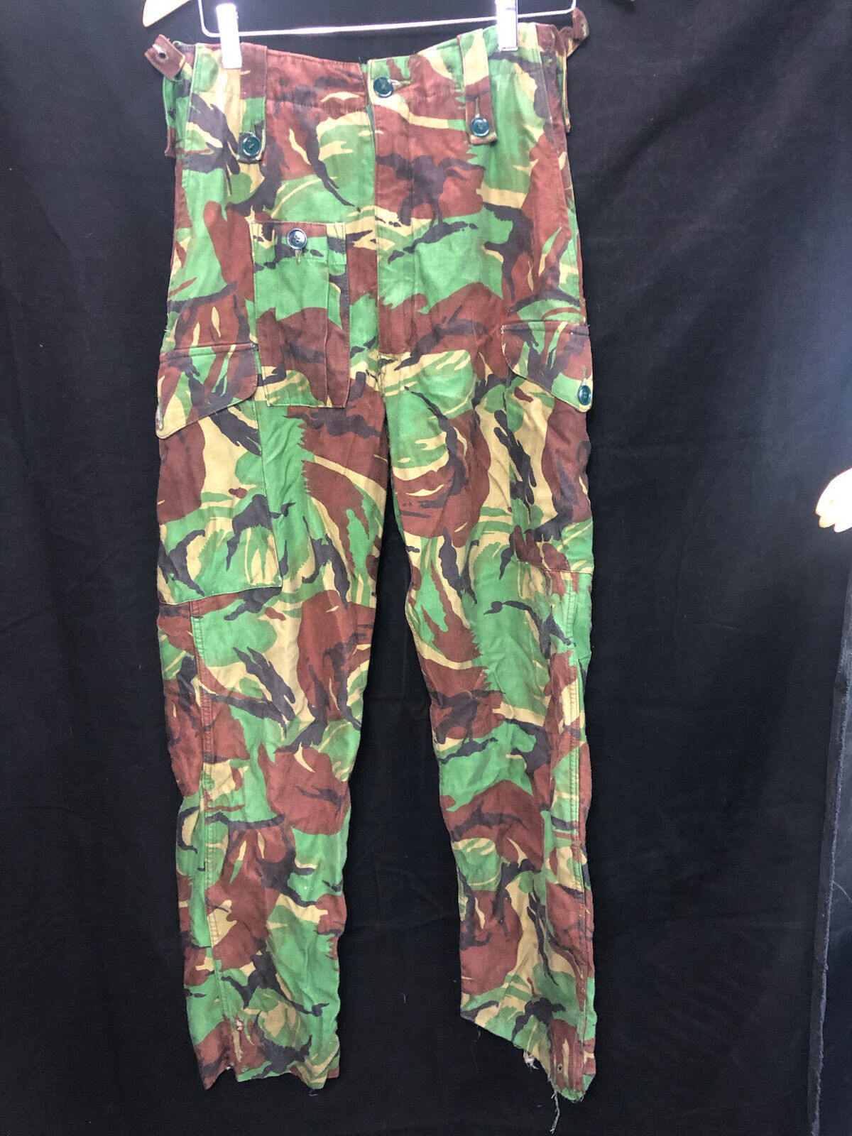 Genuine British Army Forces 68 Pattern DPM Trousers - Size 1 - Waist 28" - The Militaria Shop