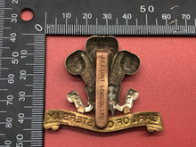 Load image into Gallery viewer, Original WW1 British Army Earl of Chester&#39;s Imperial Yeomanry Cap Badge
