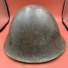 Charger l&#39;image dans la galerie, Original British / Canadian Army WW2 Soldiers Military Combat Mk3 Turtle Helmet
