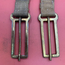 Charger l&#39;image dans la galerie, Original WW2 British Army 37 Pattern Webbing Brace Adaptors Pair
