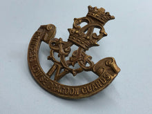 Charger l&#39;image dans la galerie, Genuine WW2 Canadian 4th Princess Louise Dragoon Guards Cap Badge
