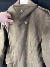 Charger l&#39;image dans la galerie, Original WW2 British Army Royal Engineers Sergeants Greatcoat - 40&quot; Chest
