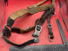 Load image into Gallery viewer, Original Post WW2 German Army Y-Straps in Leather with Metal Fittings
