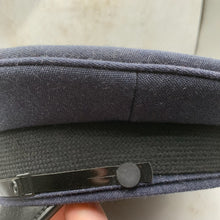 Lade das Bild in den Galerie-Viewer, Image #8
