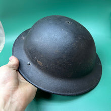 Lade das Bild in den Galerie-Viewer, Original WW2 British Army Mk2 Combat Helmet - 1941 Dated
